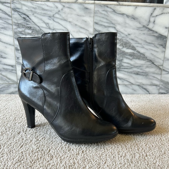 Alfani StepnFlex black boots, excellent condition - Picture 1 of 5